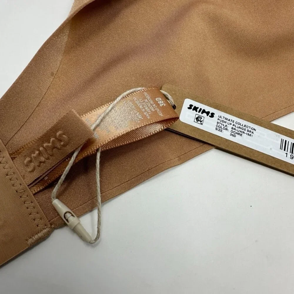 SKIMS Ultimate Bra‎ Teardrop Push Up Plunge bra Ochre size 36D NWT - Picture 9 of 9